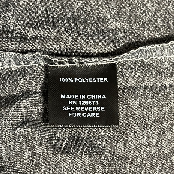 NWT Tampa Bay Buccaneers Gray Black Pullover NFL Team Apparel 1/4 Zip Jacket MD - Picture 7 of 10